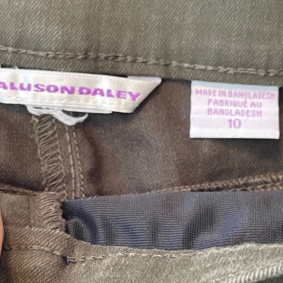 Allison Daley Pants Green - Picture 8 of 8